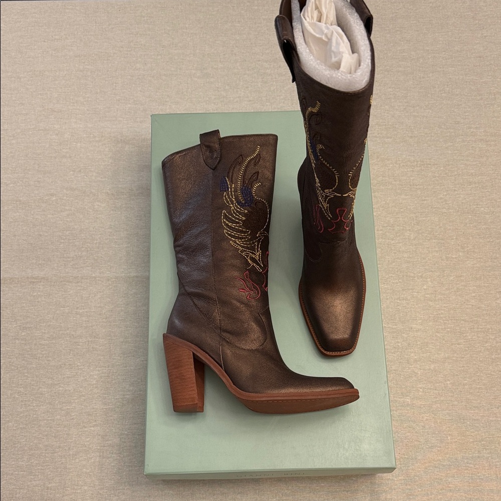 Gianni bini Brown Embroidered Western Boots: leather bronze